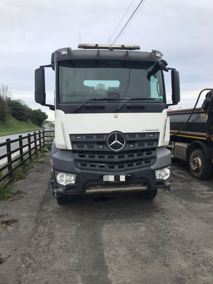 Tipper Mercedes-Benz Actros 3240 Tipper: picture 23