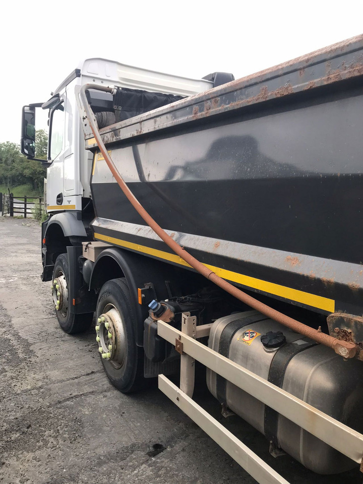 Tipper Mercedes-Benz Actros 3240 Tipper: picture 6