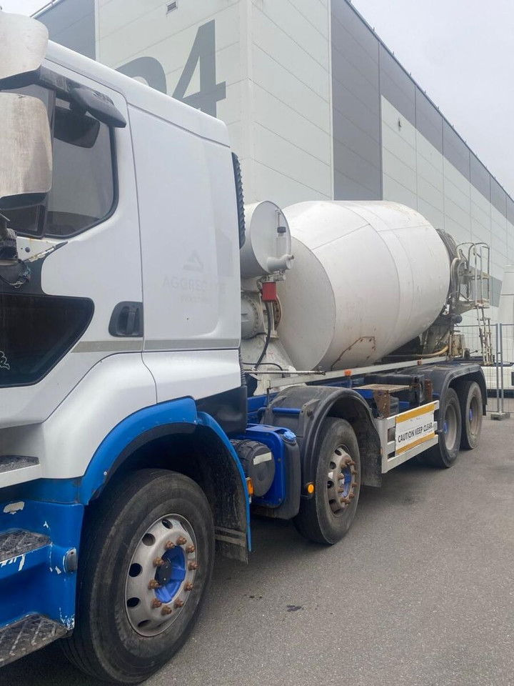Renault Premium - Concrete mixer truck: picture 2 Renault Premium - Concrete mixer truck: picture 2