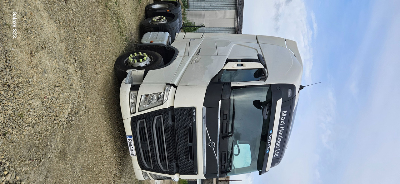 Volvo FH 500 - Tractor unit: picture 2 Volvo FH 500 - Tractor unit: picture 2