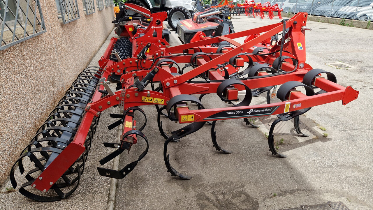 Coltivatore Kverneland Turbo 3000 - Cultivator: picture 1 Coltivatore Kverneland Turbo 3000 - Cultivator: picture 1