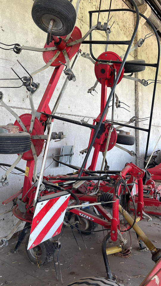 Voltafieno usato Fella TH6606 - Tedder/ Rake: picture 3 Voltafieno usato Fella TH6606 - Tedder/ Rake: picture 3