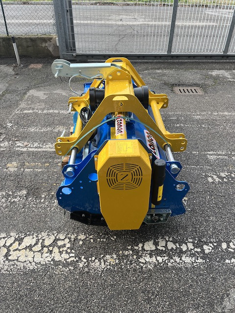 Zanon TFM2R 1900 - Flail mower: picture 4 Zanon TFM2R 1900 - Flail mower: picture 4