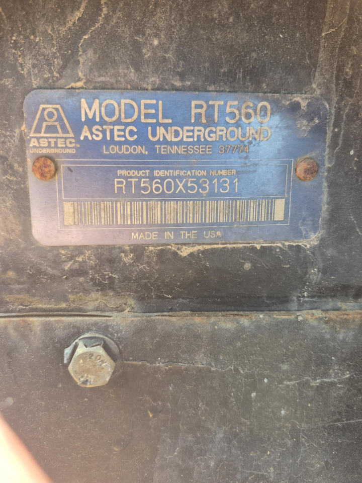 Trencher Case 560: picture 7