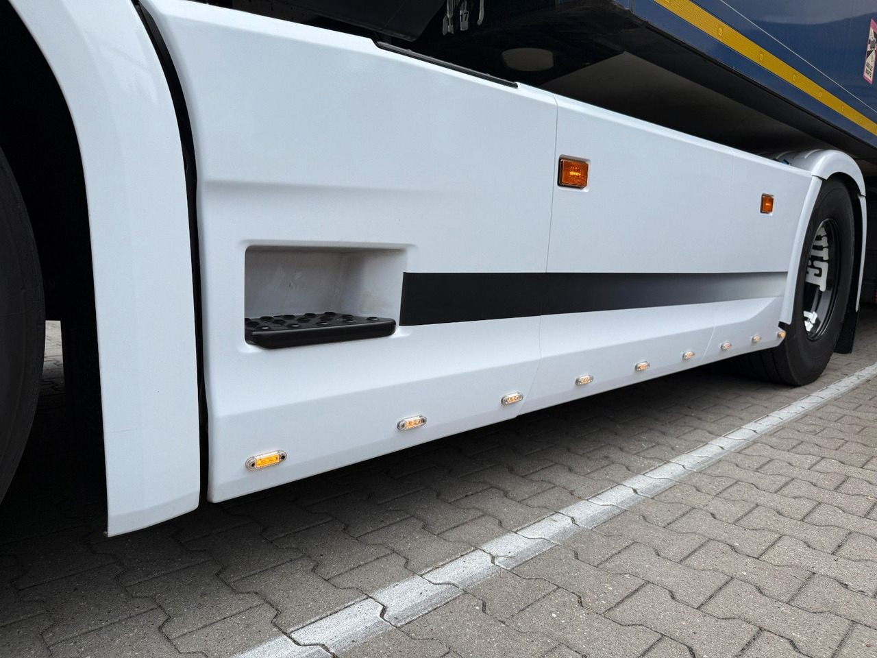 Scania S460/Standklima/Retarder/2 Tanks - Tractor unit: picture 5 Scania S460/Standklima/Retarder/2 Tanks - Tractor unit: picture 5