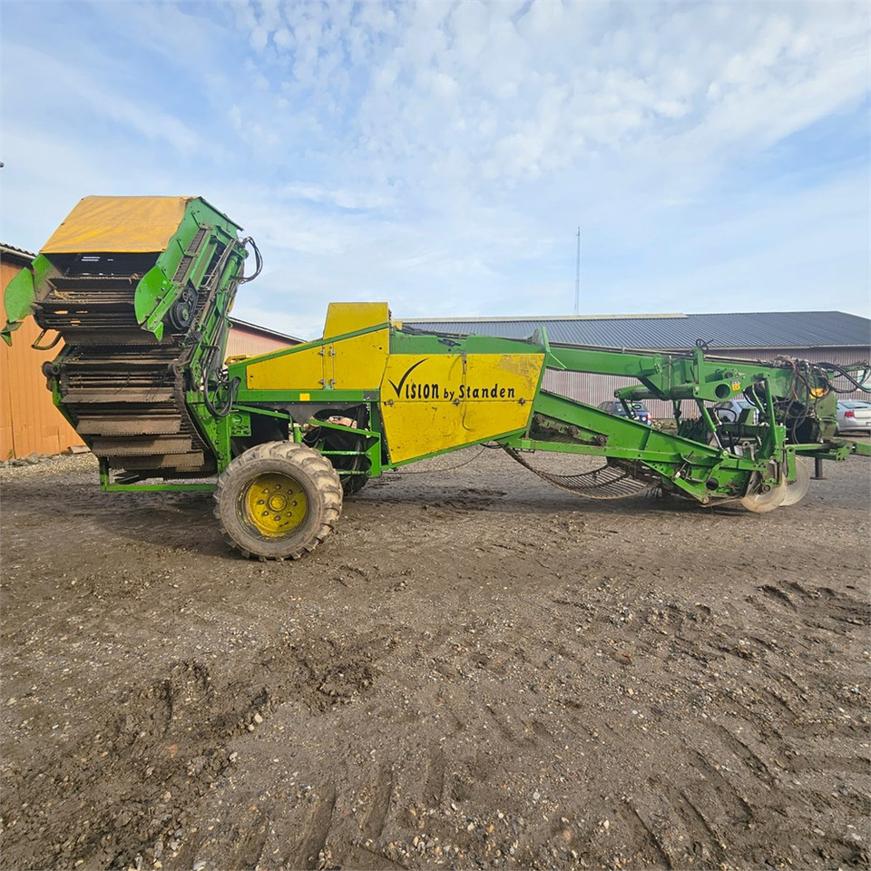 ABC Standen Engineering LTD VS Vision - Potato harvester: picture 1 ABC Standen Engineering LTD VS Vision - Potato harvester: picture 1