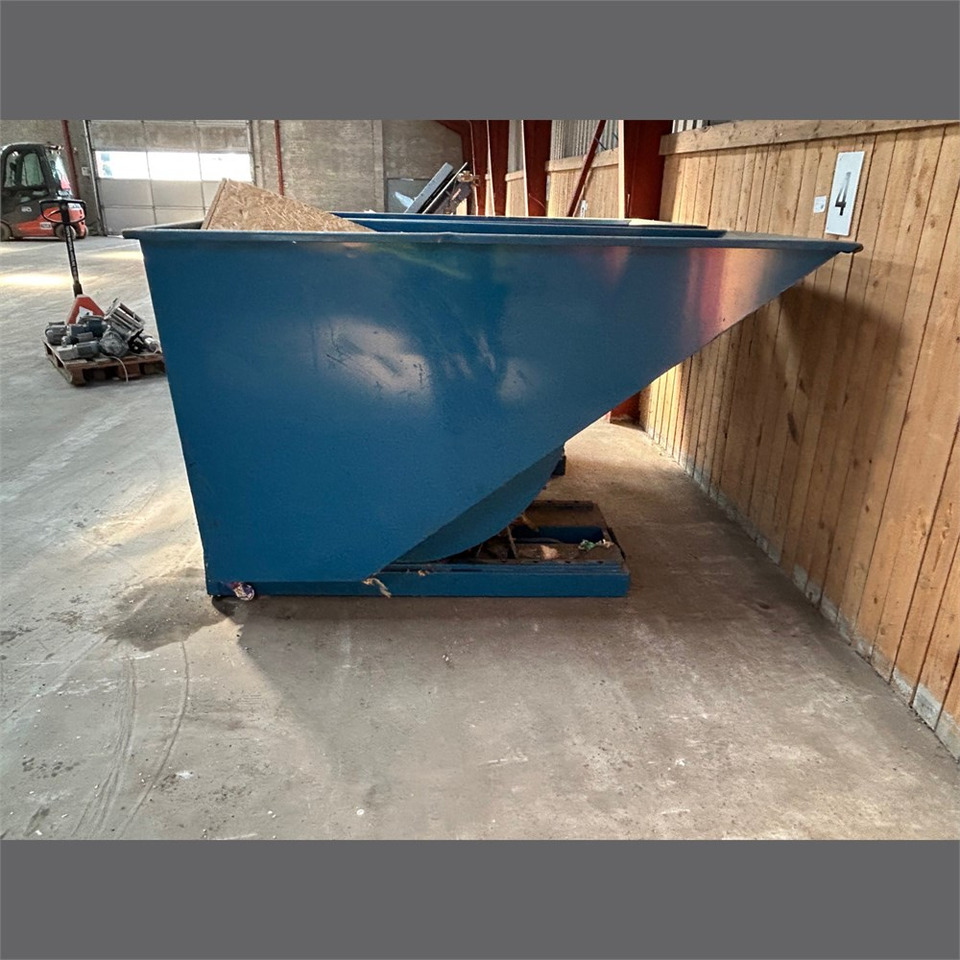 ABC Tip 600 - Tipping skip: picture 4 ABC Tip 600 - Tipping skip: picture 4