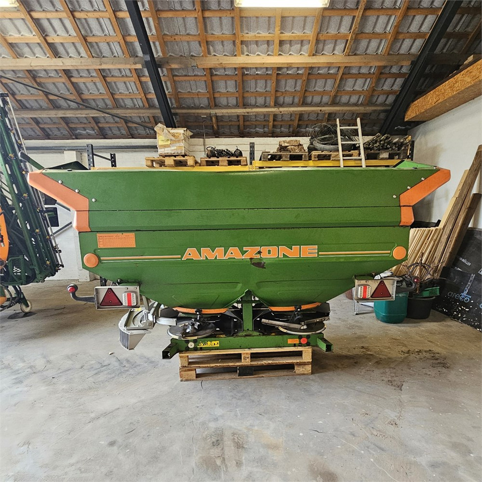 Amazone ZA-M 1500 - Fertilizing equipment: picture 2 Amazone ZA-M 1500 - Fertilizing equipment: picture 2