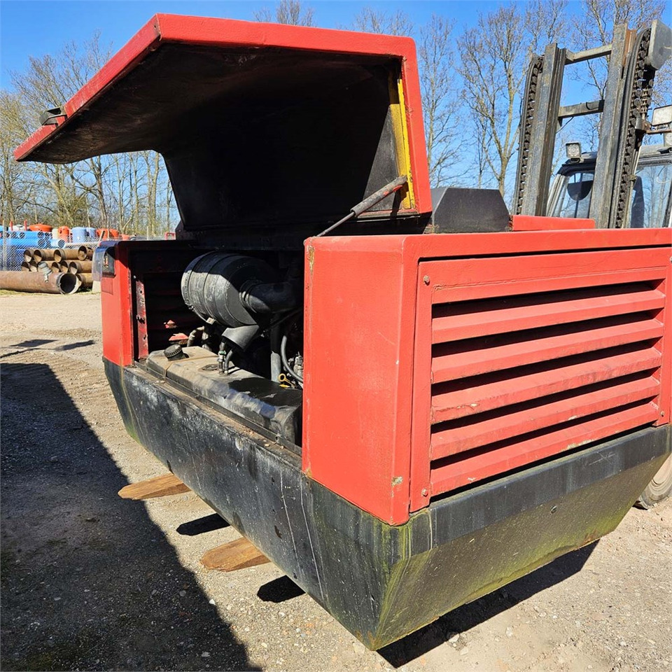 Atlas Copco XAS 146 - Air compressor: picture 2 Atlas Copco XAS 146 - Air compressor: picture 2