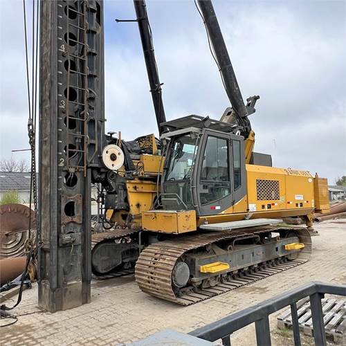 Banut 655 - Pile driver: picture 1 Banut 655 - Pile driver: picture 1