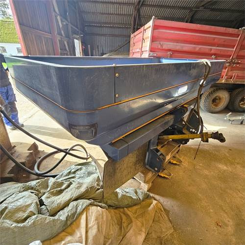 Bogballe M2 Plus - Fertilizing equipment: picture 2 Bogballe M2 Plus - Fertilizing equipment: picture 2