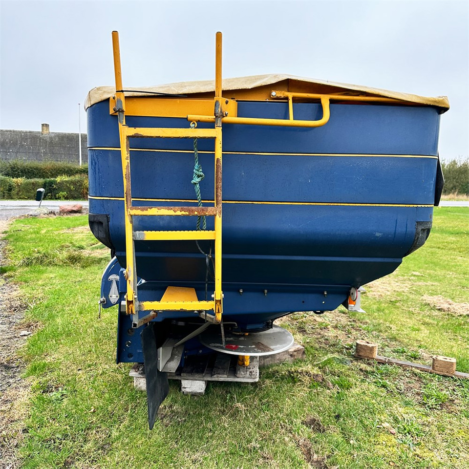 Bogballe M3W Plus - Fertilizing equipment: picture 5 Bogballe M3W Plus - Fertilizing equipment: picture 5