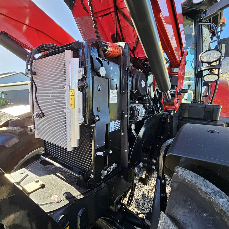 Farm tractor CASE IH Puma 140: picture 43