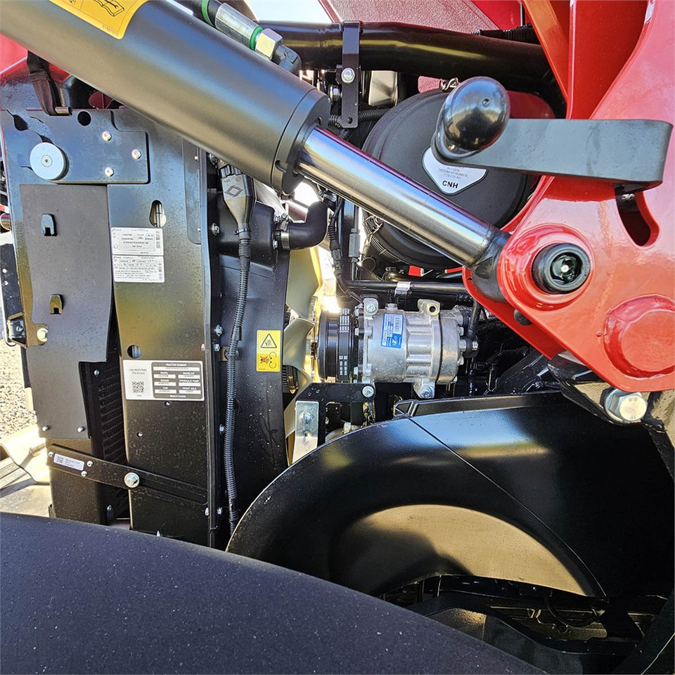 Farm tractor CASE IH Puma 140: picture 45