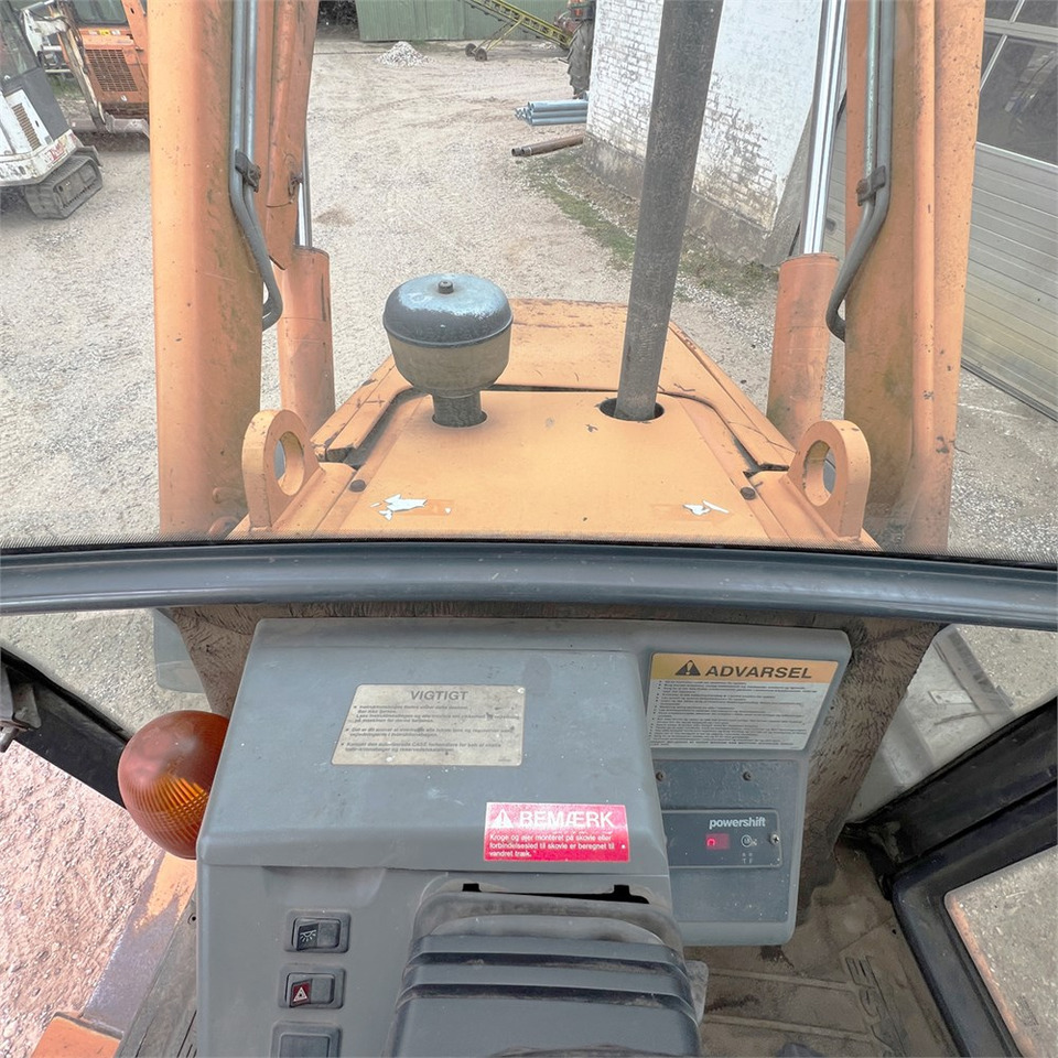 Backhoe loader Case 580 Super LE Turbo: picture 25 Backhoe loader Case 580 Super LE Turbo: picture 25