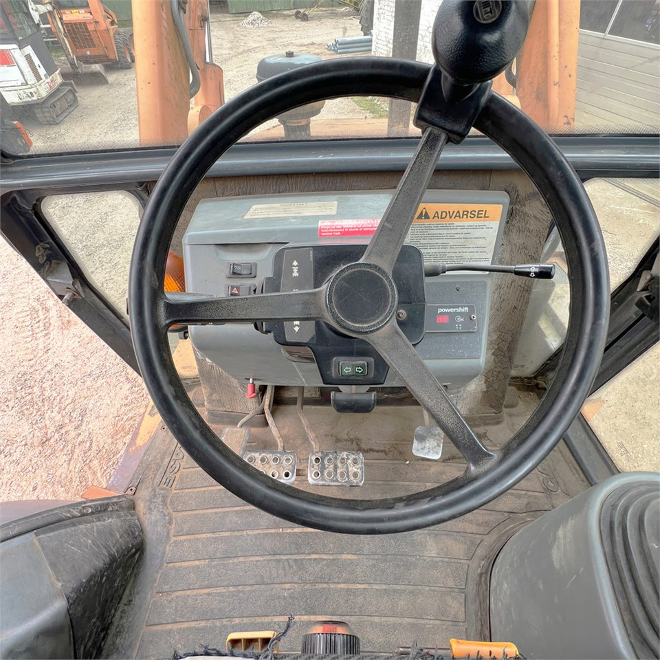 Backhoe loader Case 580 Super LE Turbo: picture 22 Backhoe loader Case 580 Super LE Turbo: picture 22