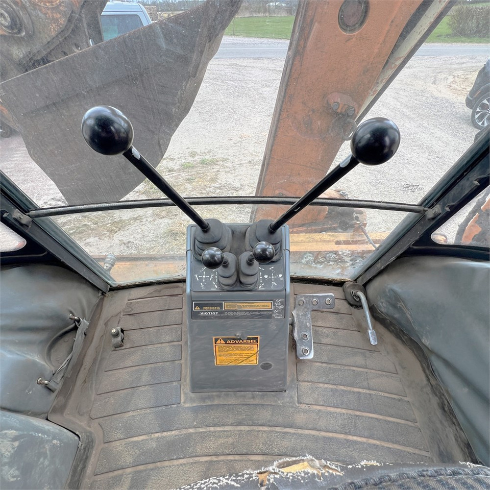 Backhoe loader Case 580 Super LE Turbo: picture 26 Backhoe loader Case 580 Super LE Turbo: picture 26