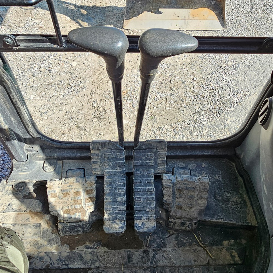 Mini excavator Case CX75C SR: picture 21