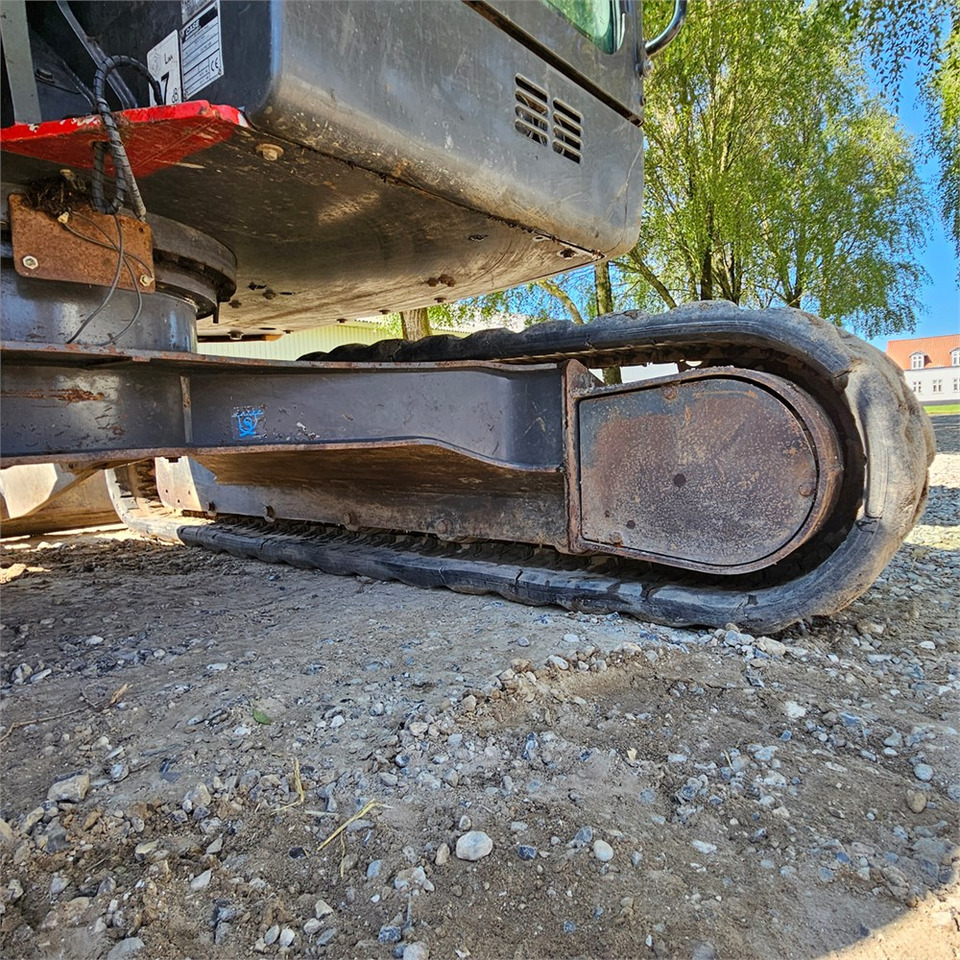 Mini excavator Case CX75C SR: picture 38