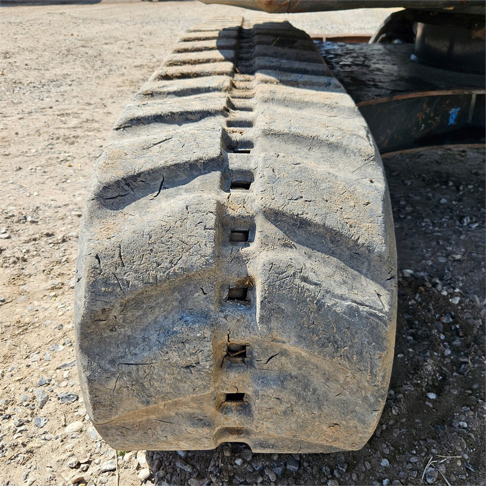 Mini excavator Case CX75C SR: picture 45