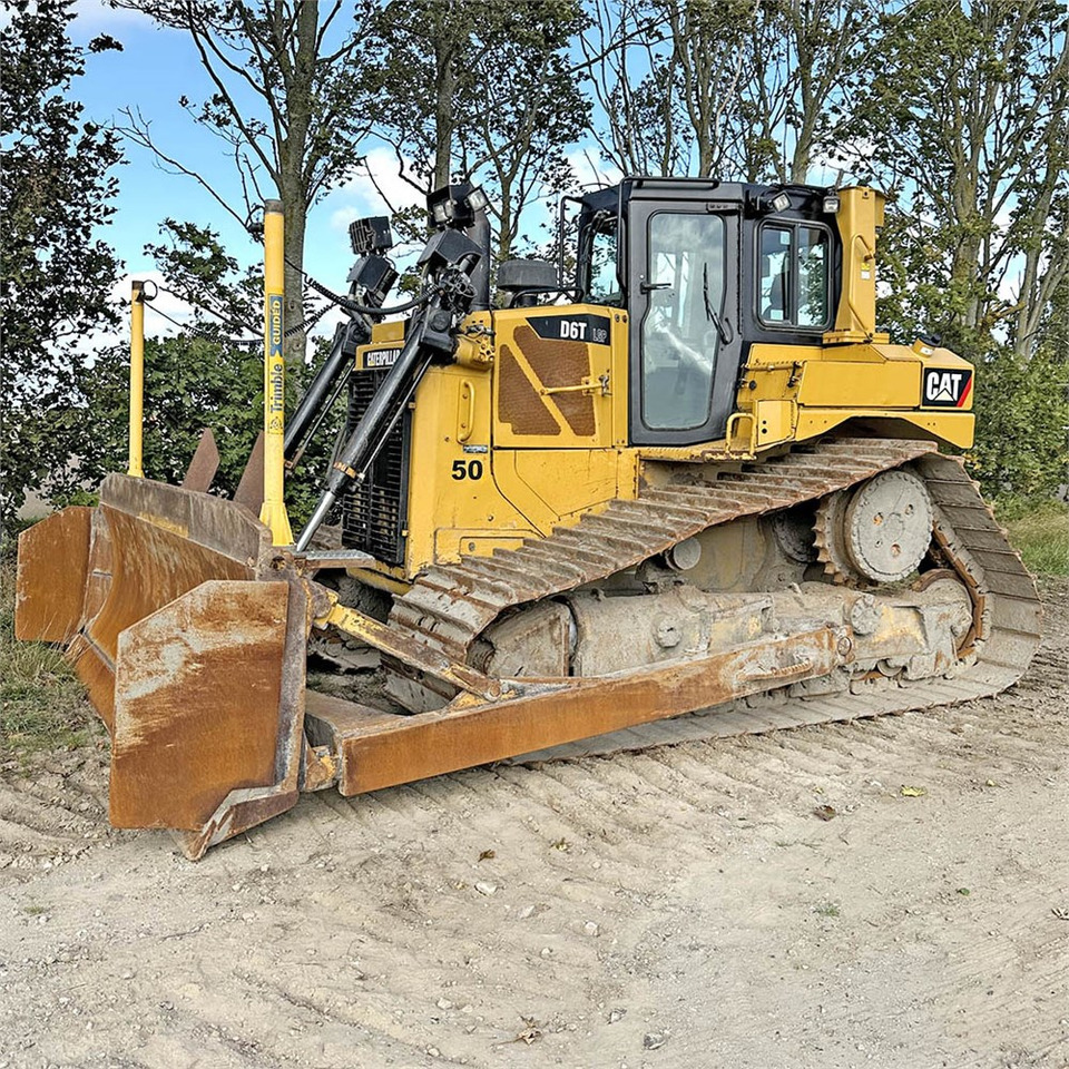 Caterpillar D6T LGP - Bulldozer: picture 1 Caterpillar D6T LGP - Bulldozer: picture 1