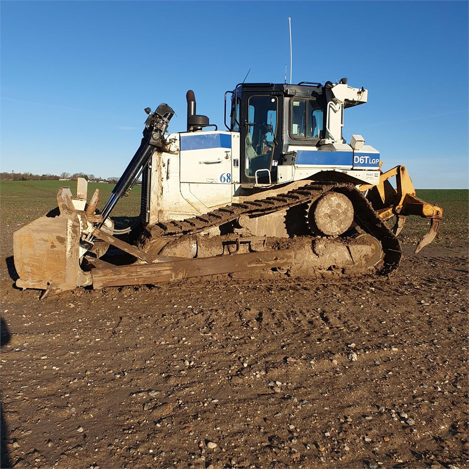 Caterpillar D6T LGP - Bulldozer: picture 3 Caterpillar D6T LGP - Bulldozer: picture 3