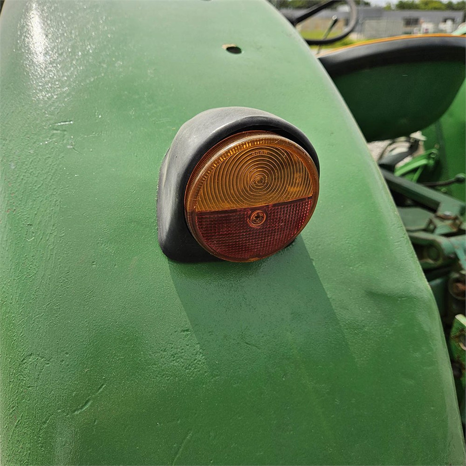 Farm tractor Deutz D4005: picture 28