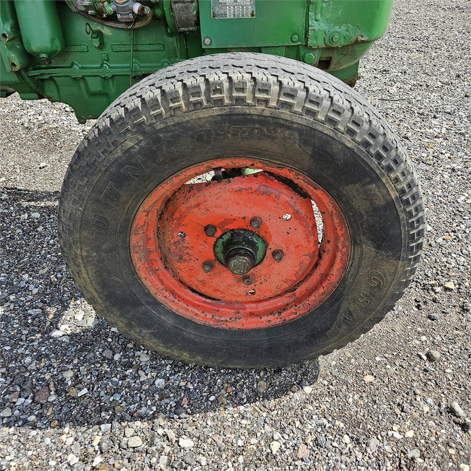 Farm tractor Deutz D4005: picture 39