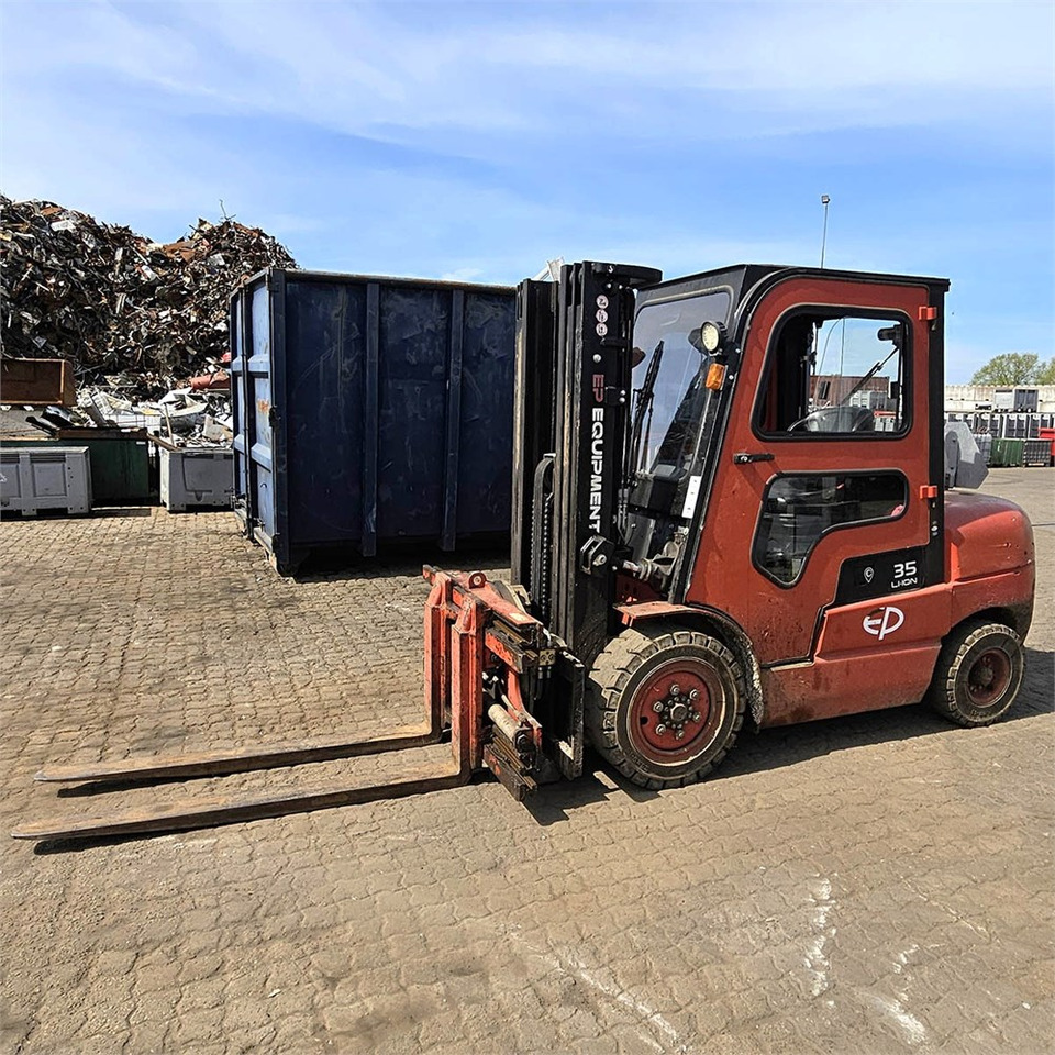 EP Equipment EFL352 - Forklift: picture 1 EP Equipment EFL352 - Forklift: picture 1
