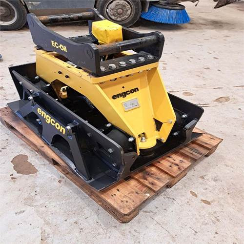 Engcon PP3200 - Vibratory plate: picture 4 Engcon PP3200 - Vibratory plate: picture 4