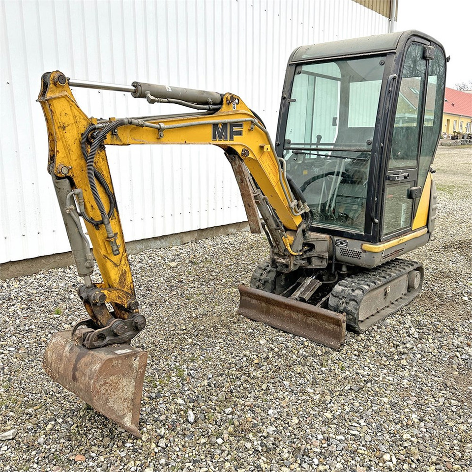 Fermec MF115 - Mini excavator: picture 2 Fermec MF115 - Mini excavator: picture 2