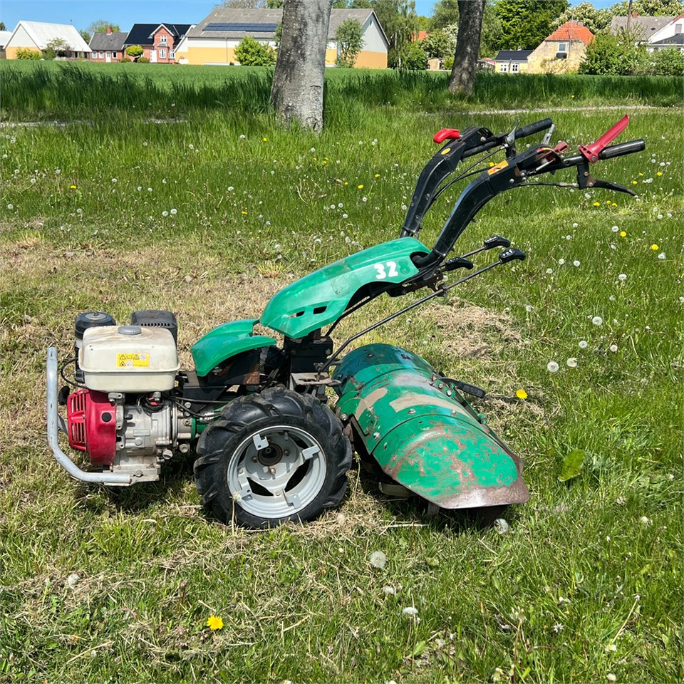 Garden tiller Ferrari MC 328: picture 11