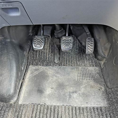 Dropside/ Flatbed truck Ford Transit 2.2 TDCi (155HK) Chassis RWD Man: picture 23