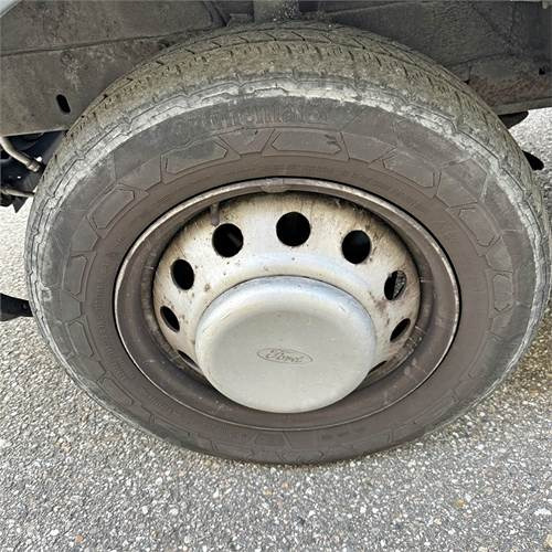 Dropside/ Flatbed truck Ford Transit 2.2 TDCi (155HK) Chassis RWD Man: picture 36