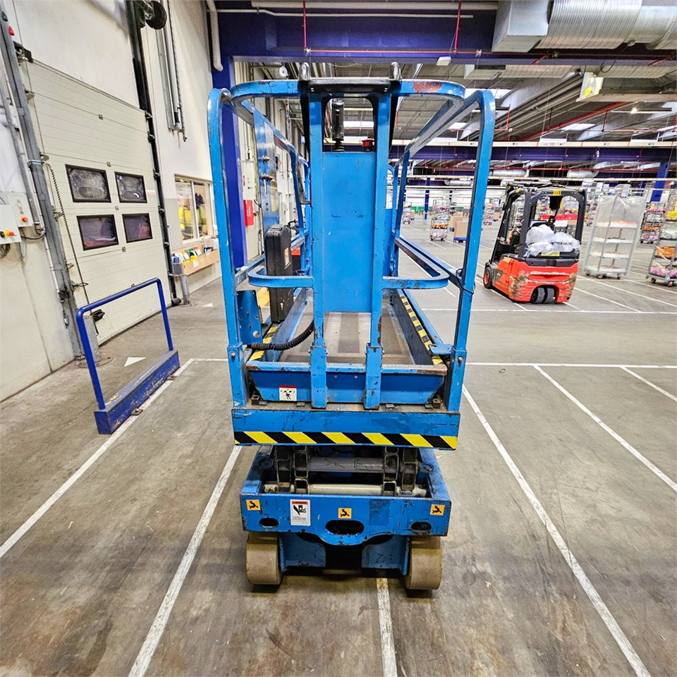 Genie GS2032 - Scissor lift: picture 5 Genie GS2032 - Scissor lift: picture 5