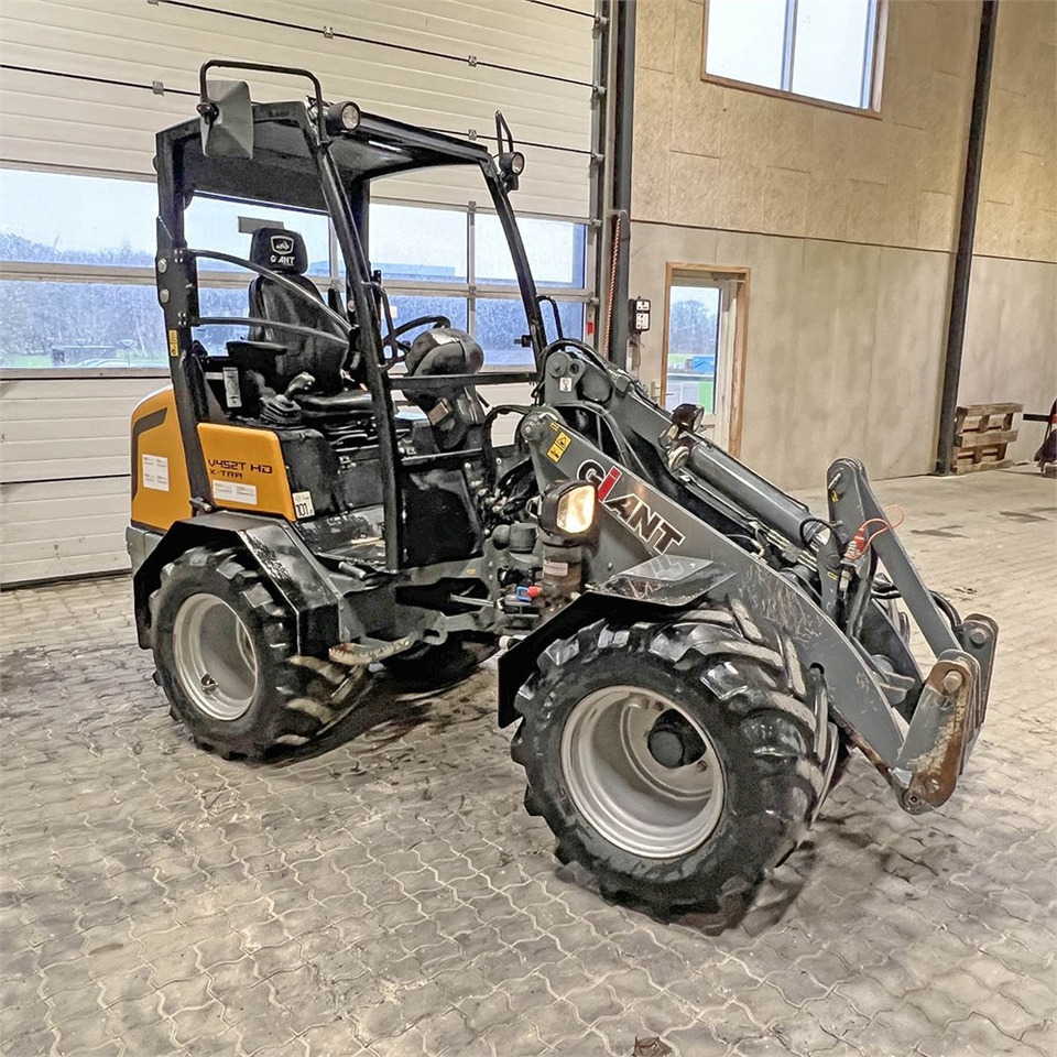 Wheel loader Giant V452T X-Tra HD: picture 15