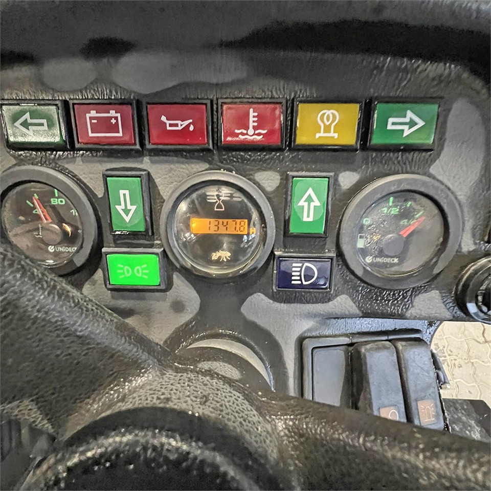Wheel loader Giant V452T X-Tra HD: picture 20