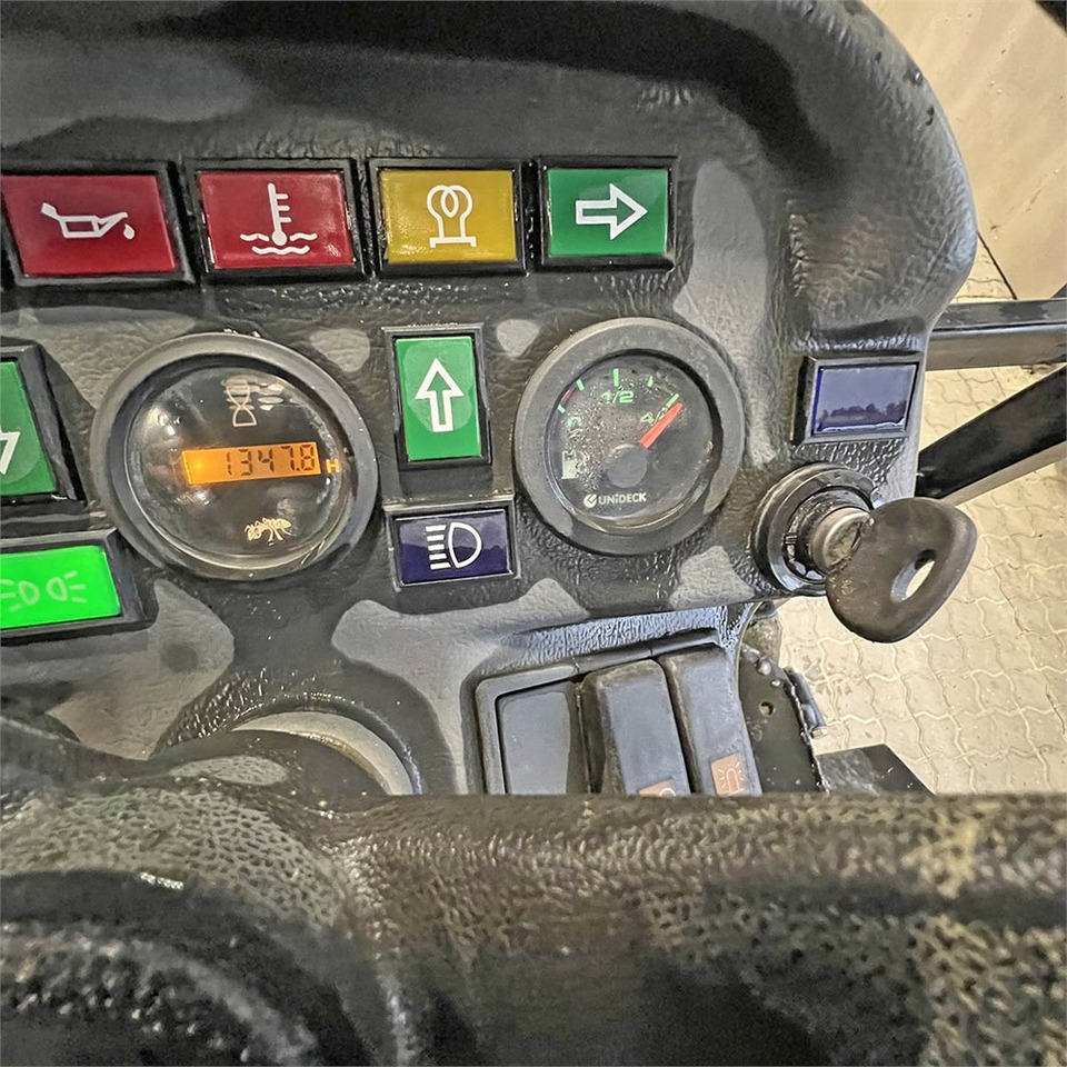 Wheel loader Giant V452T X-Tra HD: picture 21