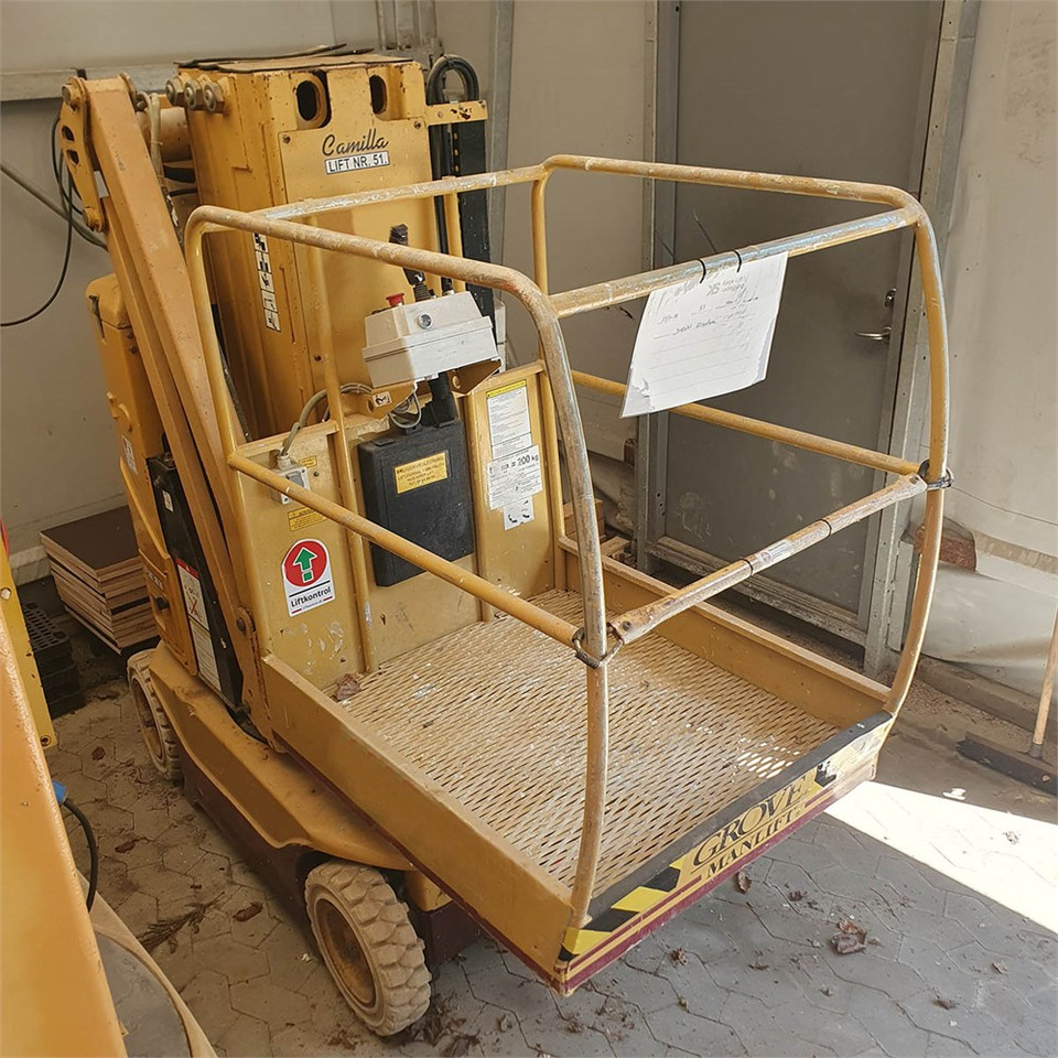 Grove Toucan 800 - Vertical mast lift: picture 2 Grove Toucan 800 - Vertical mast lift: picture 2