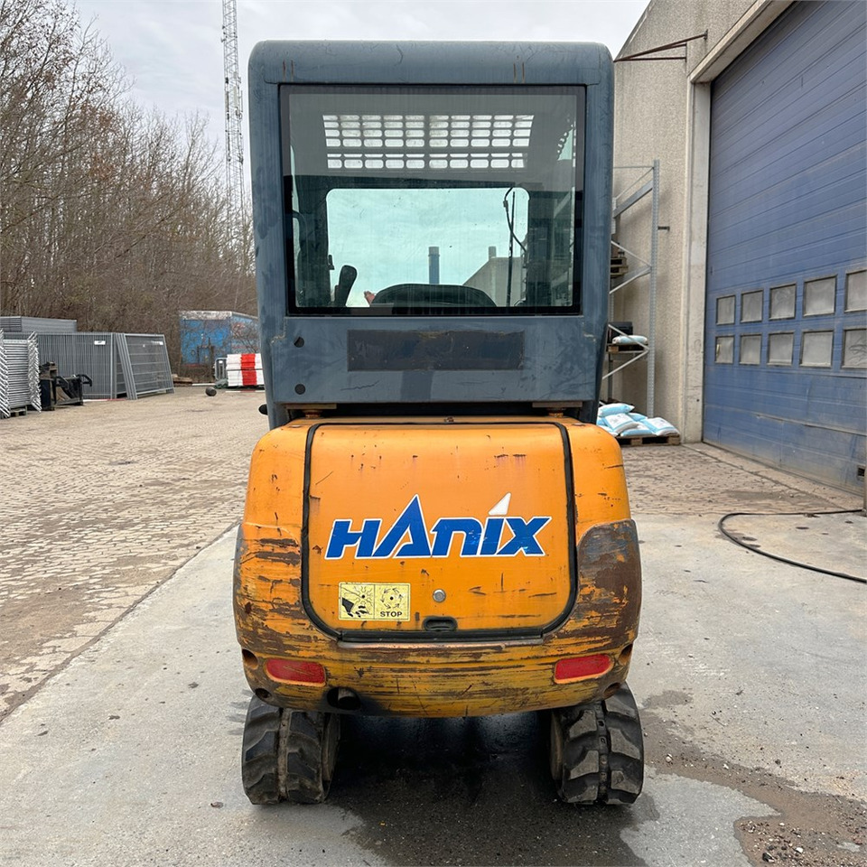 Hanix H15B - Mini excavator: picture 4 Hanix H15B - Mini excavator: picture 4