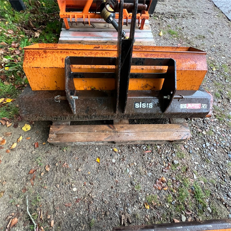 Hydromann 200G - Sand/ Salt spreader: picture 3 Hydromann 200G - Sand/ Salt spreader: picture 3