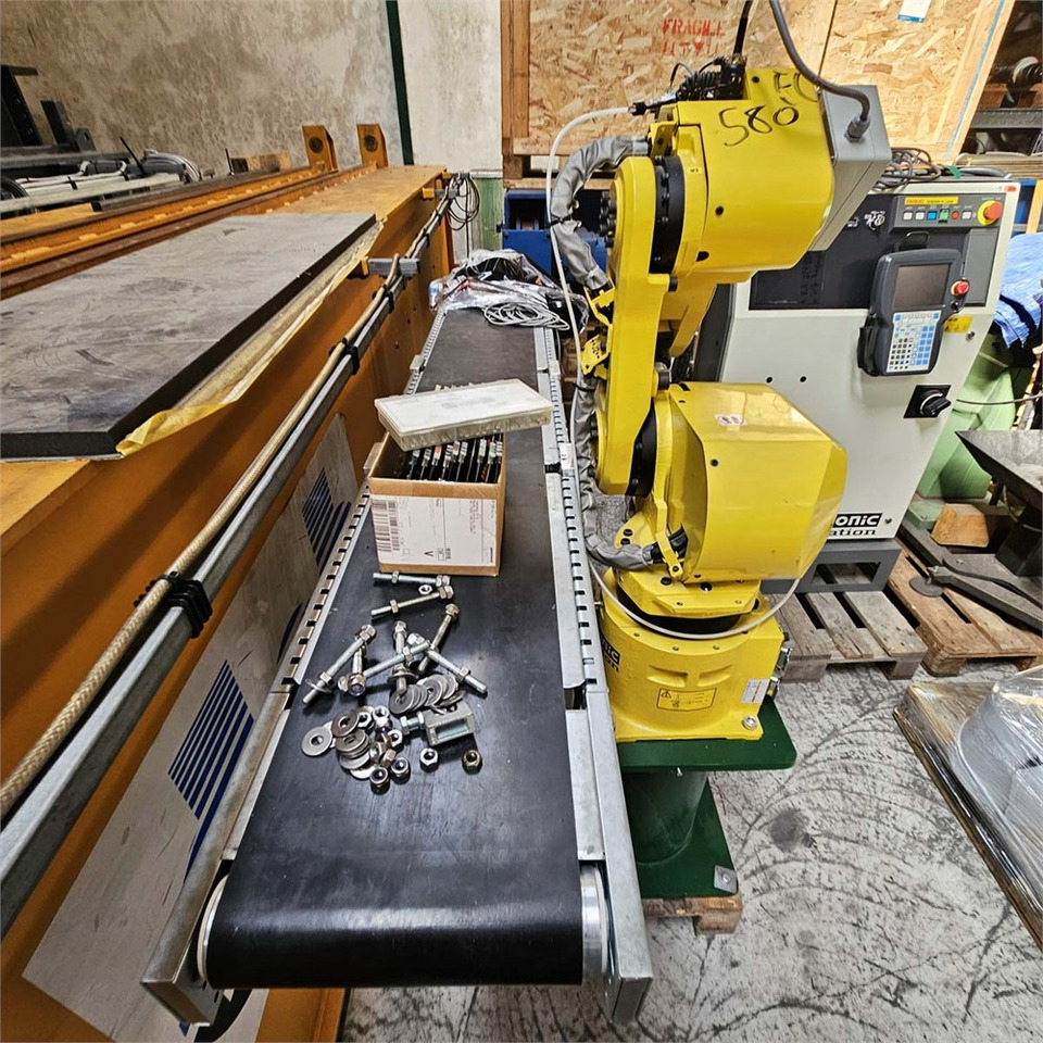 Fanuc M-6iB 6S - Industrial equipment: picture 3 Fanuc M-6iB 6S - Industrial equipment: picture 3