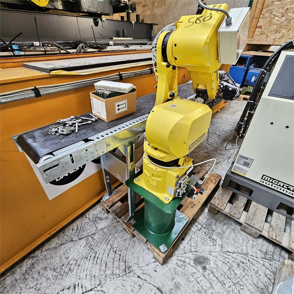 Fanuc M-6iB 6S - Industrial equipment: picture 2 Fanuc M-6iB 6S - Industrial equipment: picture 2