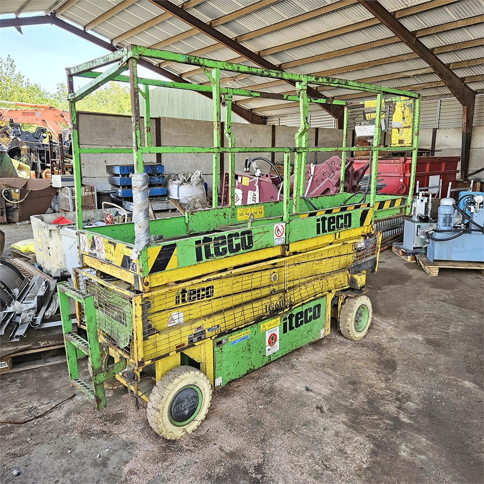 Iteco LG6084 - Scissor lift: picture 3 Iteco LG6084 - Scissor lift: picture 3