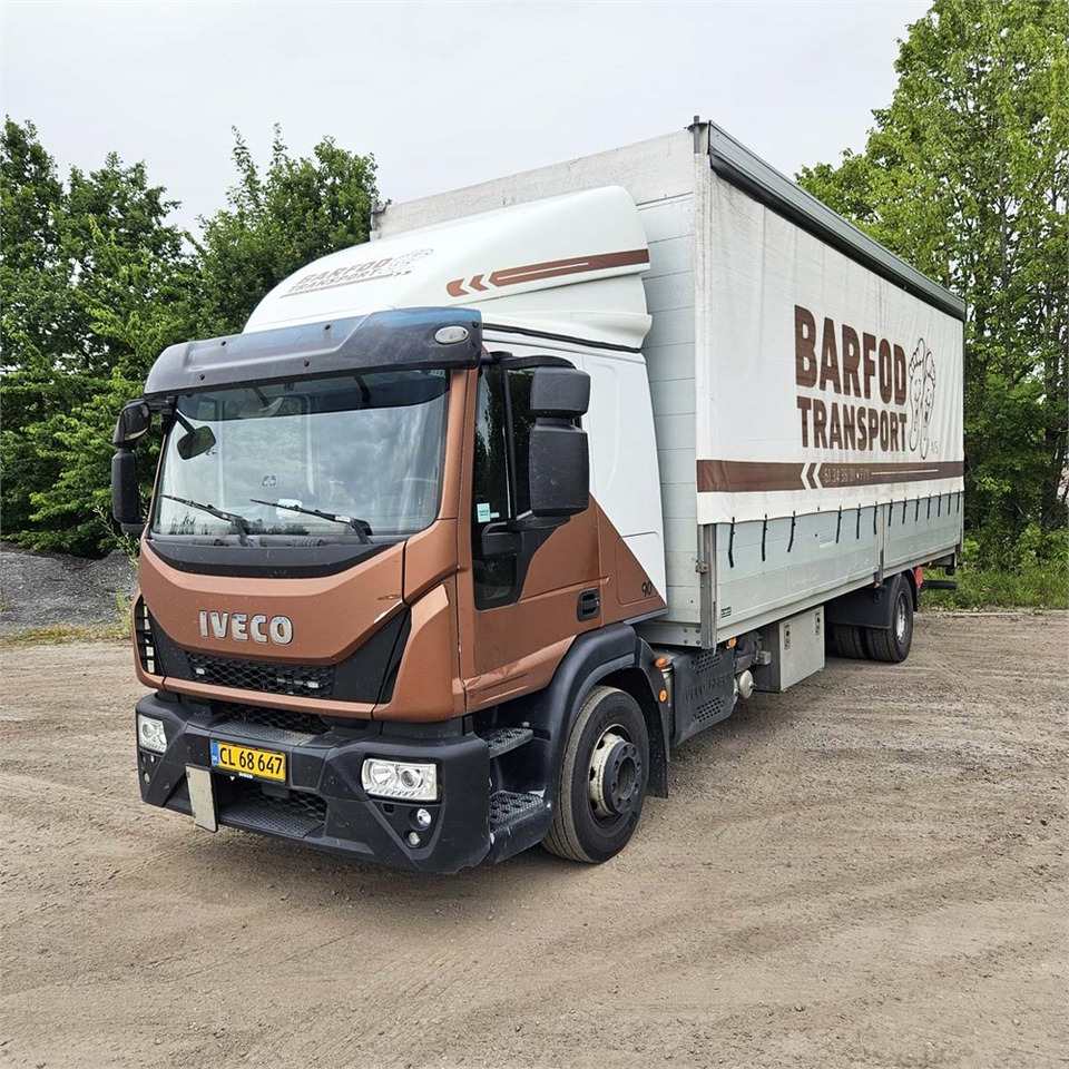 Iveco Eurocargo - Curtainsider truck: picture 4 Iveco Eurocargo - Curtainsider truck: picture 4
