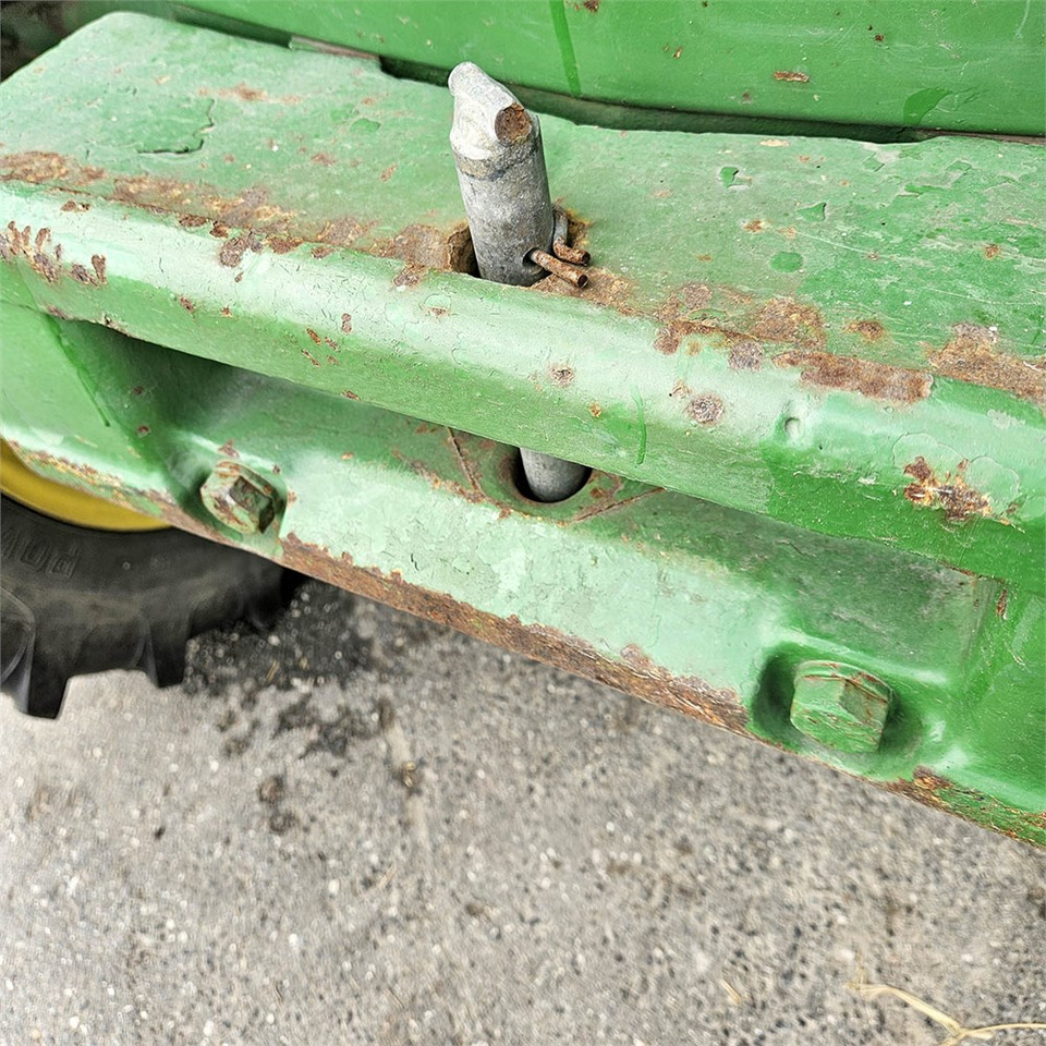 John Deere 2850 MFWD leasing John Deere 2850 MFWD: picture 25