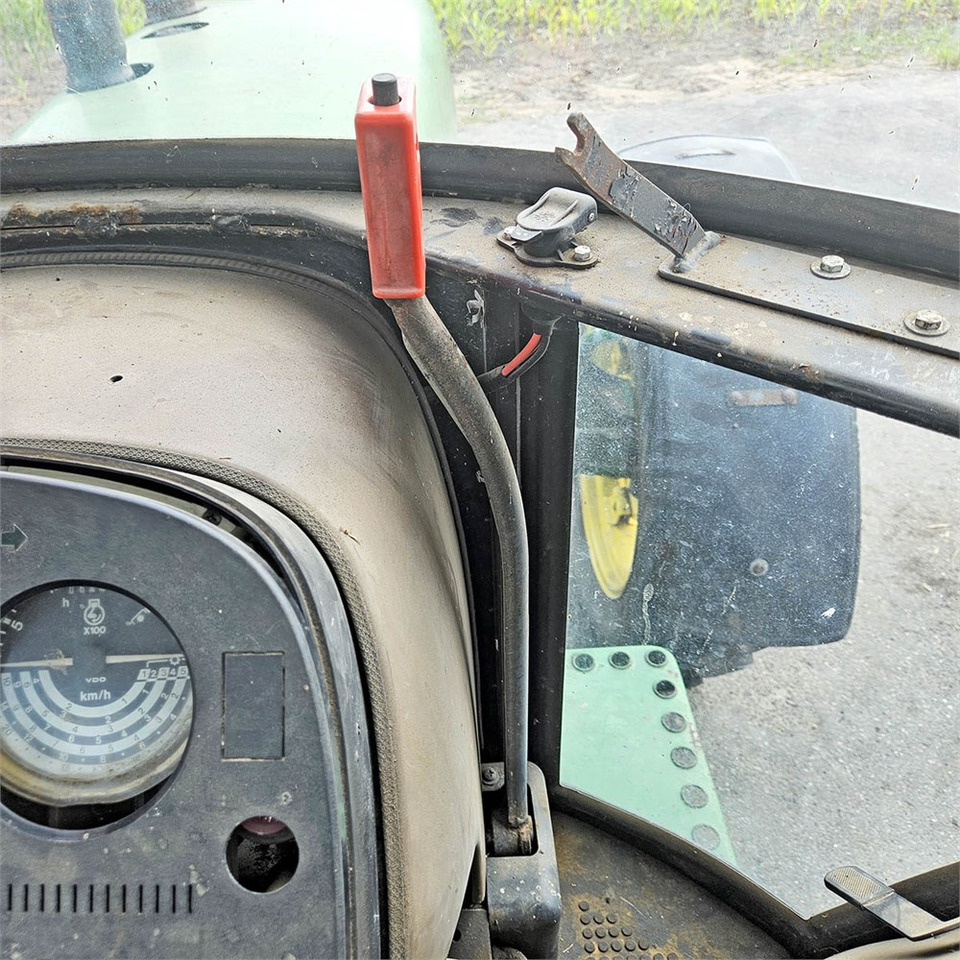 John Deere 2850 MFWD leasing John Deere 2850 MFWD: picture 18