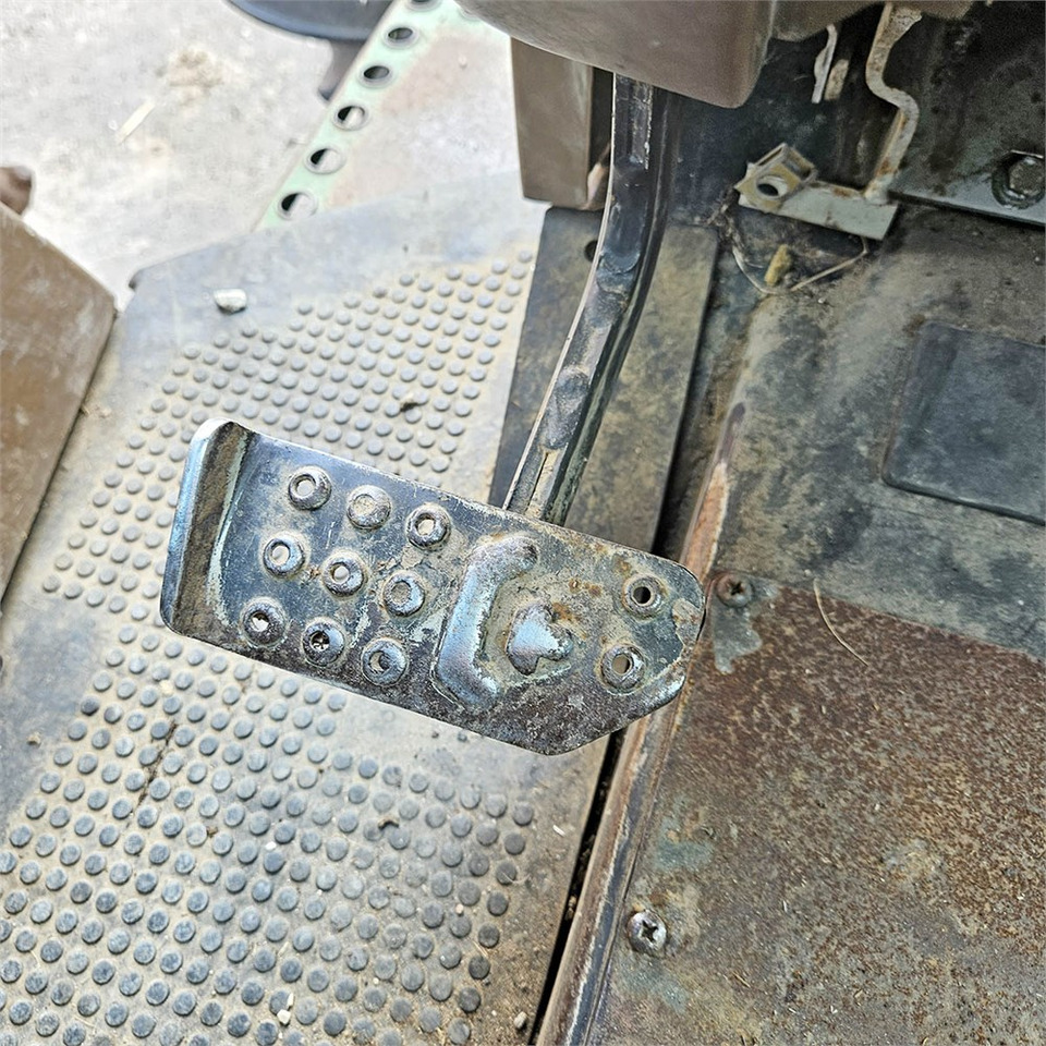 John Deere 2850 MFWD leasing John Deere 2850 MFWD: picture 20