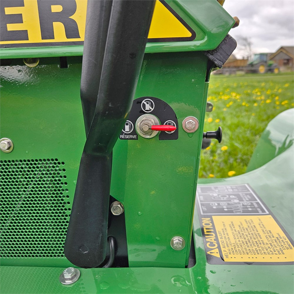 John Deere 318 leasing John Deere 318: picture 12