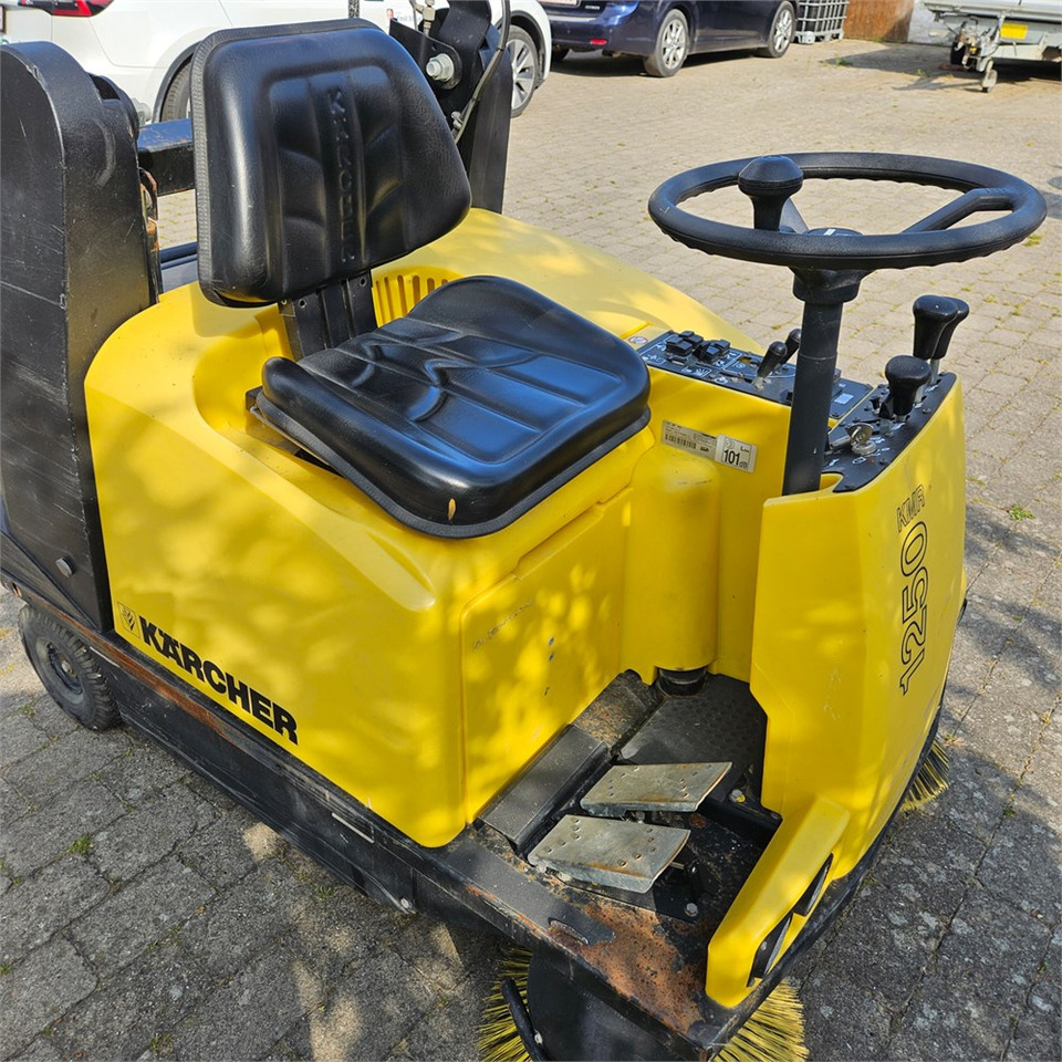 Industrial sweeper Kärcher KMR 1250 B: picture 6